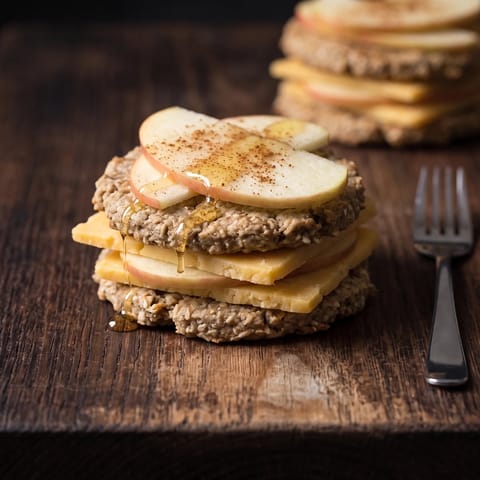 Cheddar & Apple Oatcake Stacks - Oatcakes stacked with sharp cheddar, crisp apple and a thread of honey
