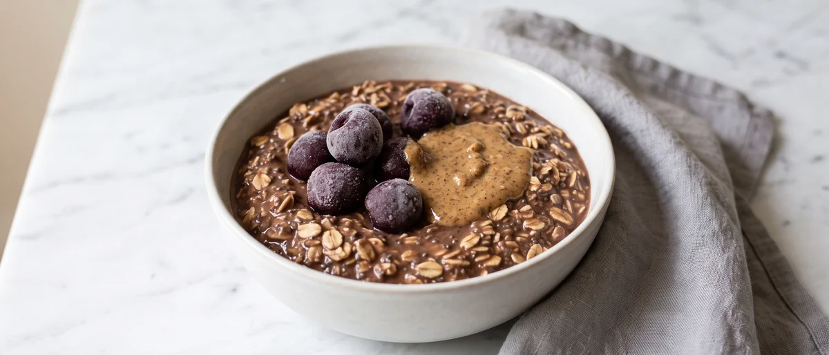Cherry, Cacao & Almond Overnight Oats - Black-forest overnight oats